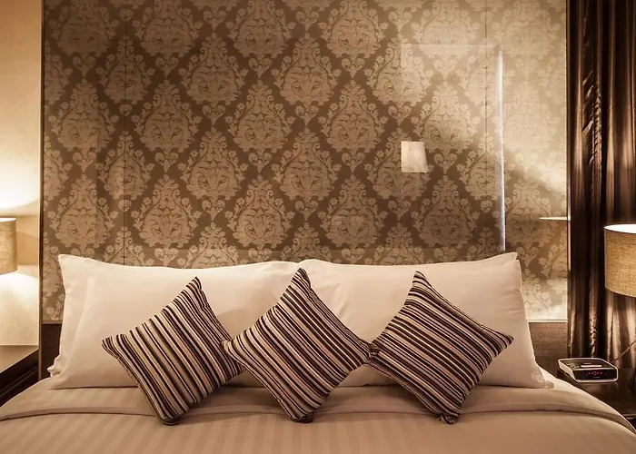 ホテル Arcadia Ploenchit By Compass Hospitality 4*